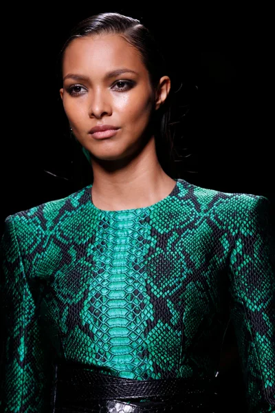 Look 34